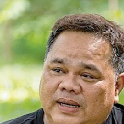 สุรศักดิ์ เทศขจร